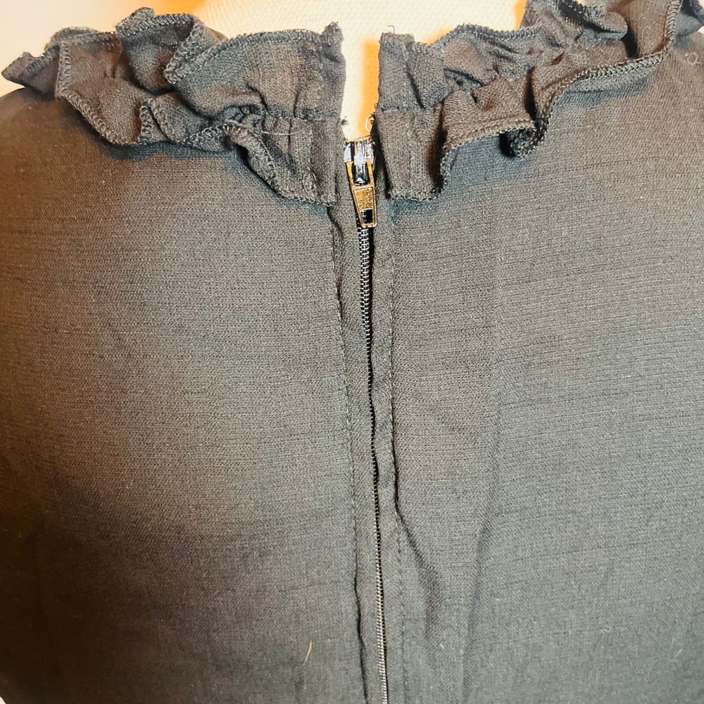 Trixxi Francesca's Black Ruffle Mini Dress V-Neck Puff‎ Sleeve L NEW Rodeo - Picture 11 of 15